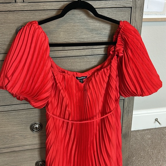 Express | Red Pleated Off-Shoulder Mini Dress | XS - Picture 7 of 9